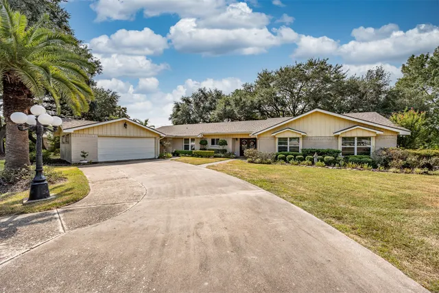 Expensive Highland Farms Real Estate