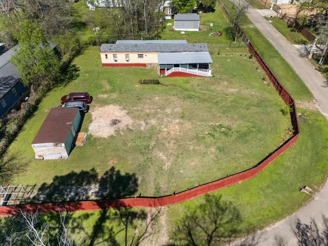 Popular Pinehurst Village Real Estate