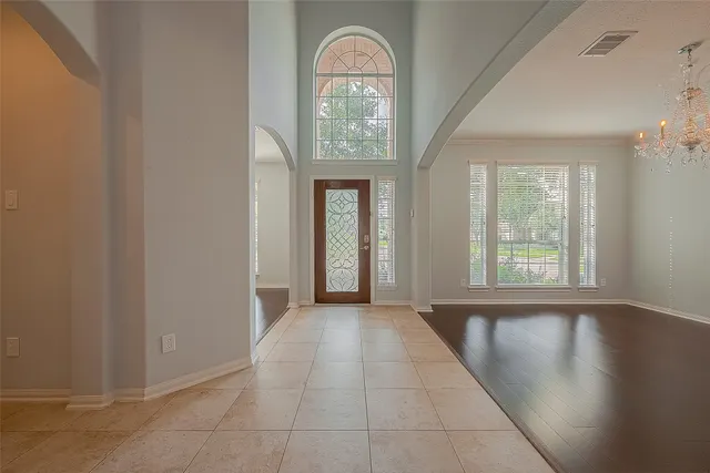 Popular Silver Ranch Sec 1 Real Estate