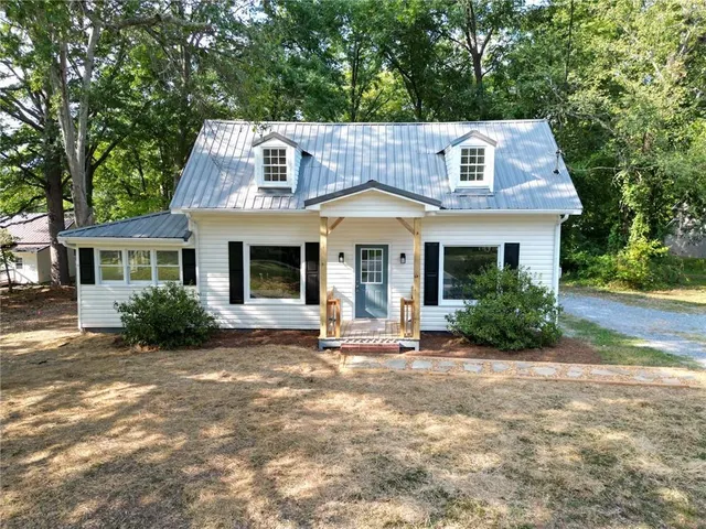 Cheap Rockmart East Real Estate