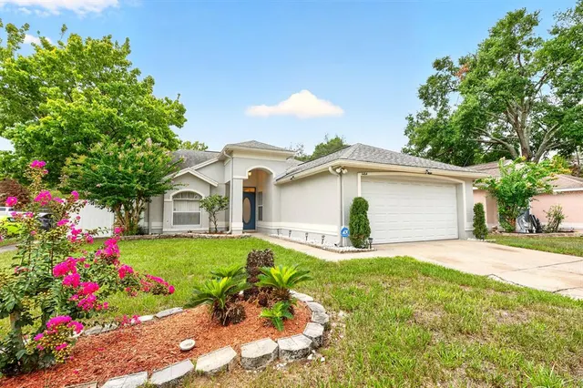 Popular WOODFIELD OAKS Real Estate