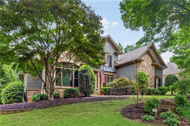 Popular Latimer Farm Real Estate