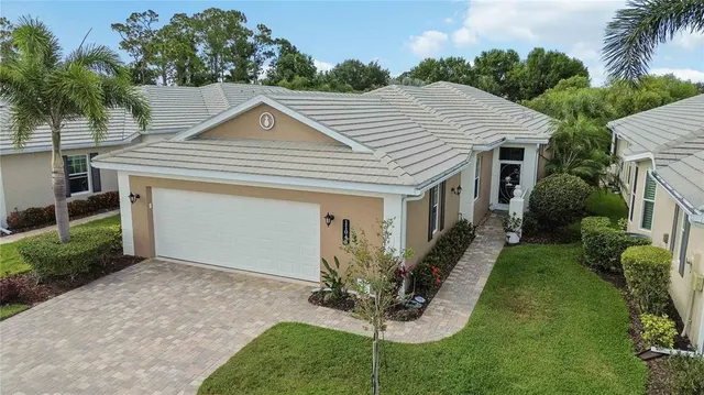 Popular KENWOOD GLEN 1 OF ST ANDREWS E Real Estate