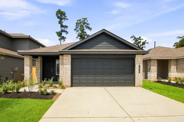 Cheap Venetian Pines Real Estate