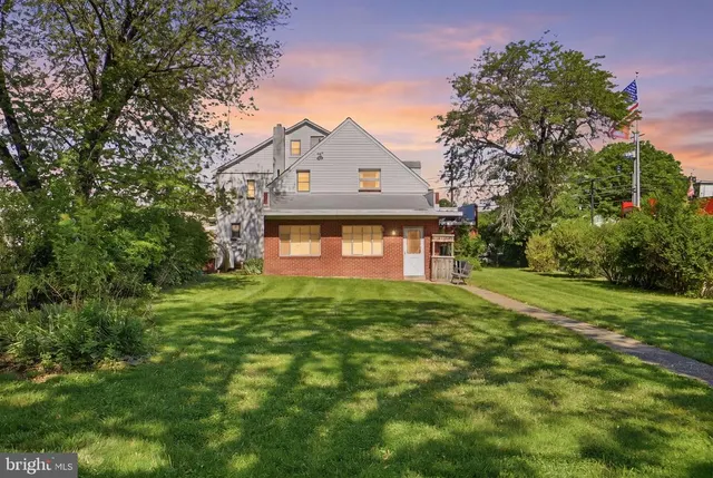 Expensive Laurel Real Estate