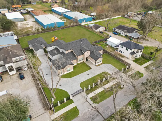 Popular Labanzat Estates Real Estate