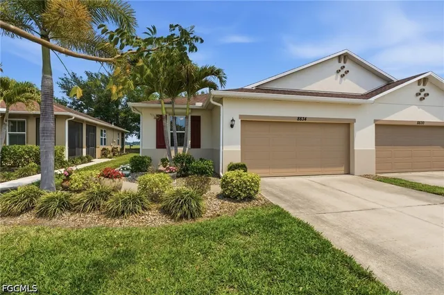 Popular TUSCANY VILLAS Real Estate