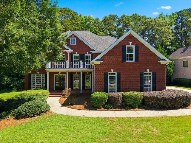 Popular Hampton Crest Real Estate