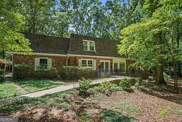 Expensive Waverly Woods Real Estate