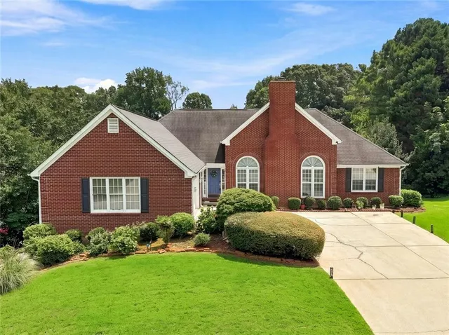 Popular Sycamore Crossing Real Estate