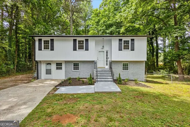 Expensive OAKDALE WOODS Real Estate