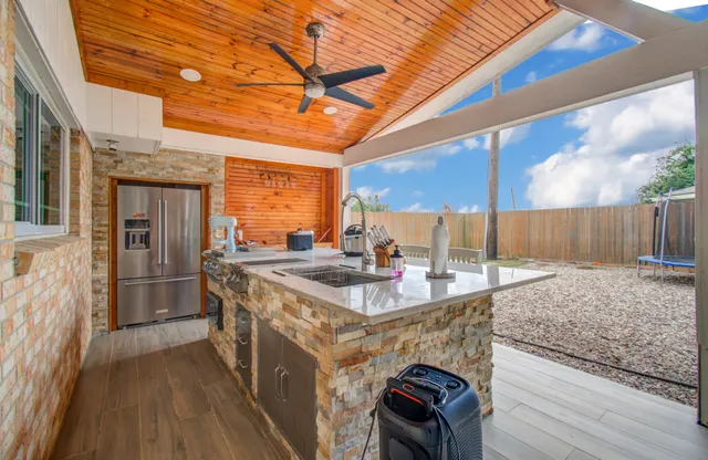 Popular North Forest Sec 01 Real Estate