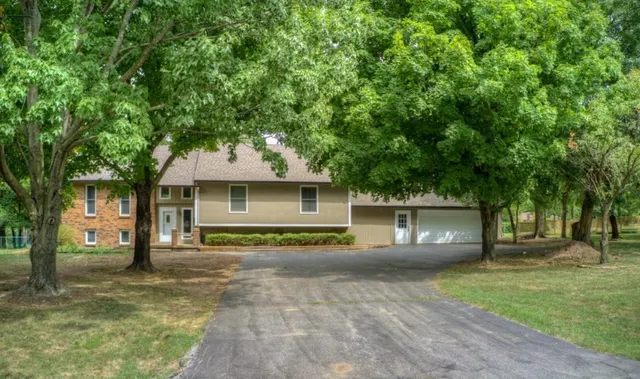Popular Heritage Acres Real Estate