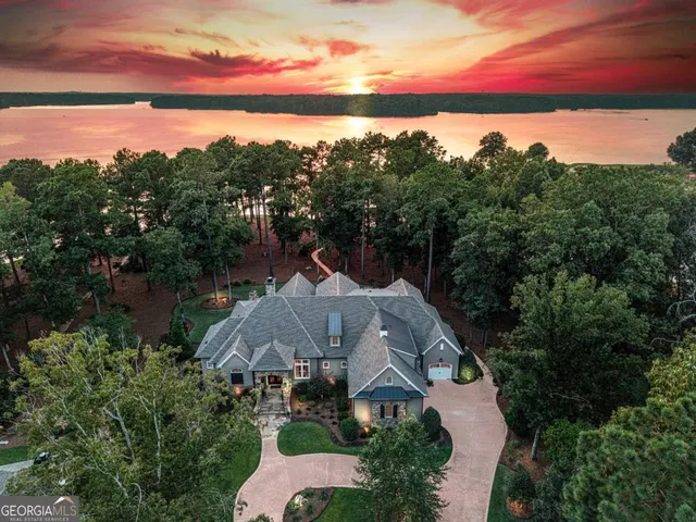 Expensive Rp - The Landing Real Estate