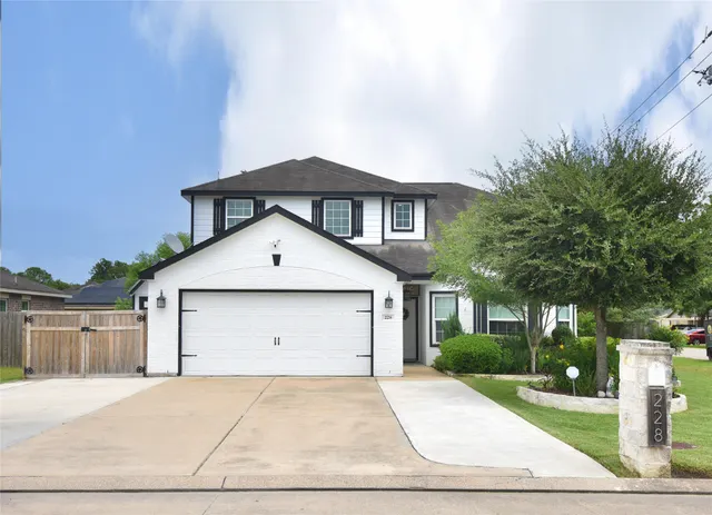 Popular Vauthier Court 2004 Real Estate