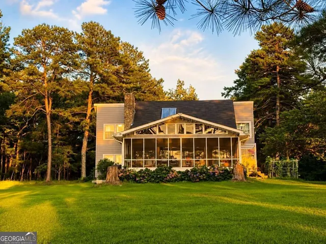 Expensive Iris Lake Real Estate