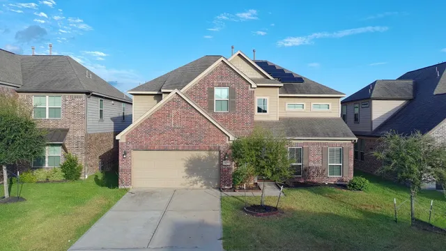 Popular Grand Oaks Sec 6 Real Estate
