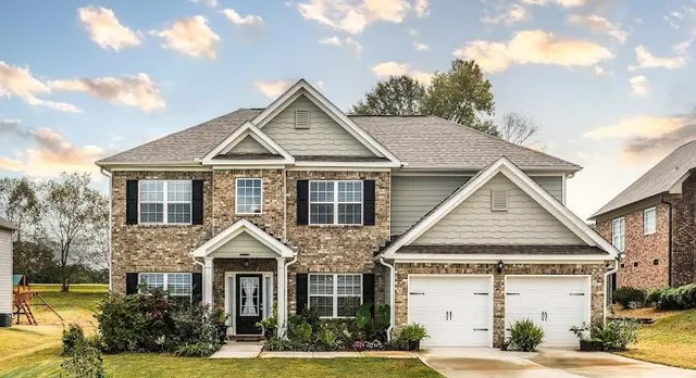 Popular Oak Mountain View Real Estate