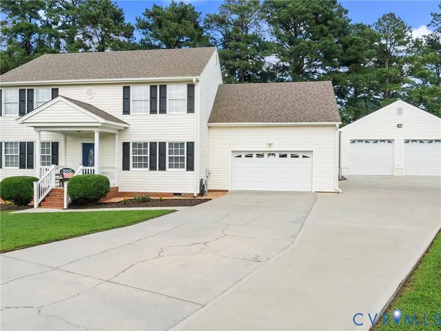 Expensive Birchett Estates Real Estate