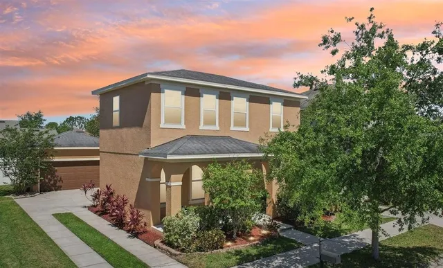 Cheap NEW RIVER LAKES PH 01 Real Estate
