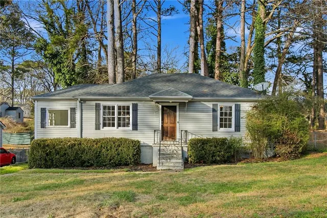 Popular Bush Mountain Real Estate