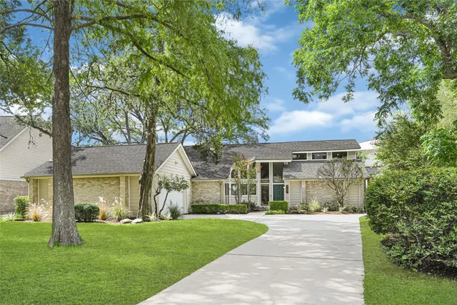 Popular Penn Manor Real Estate