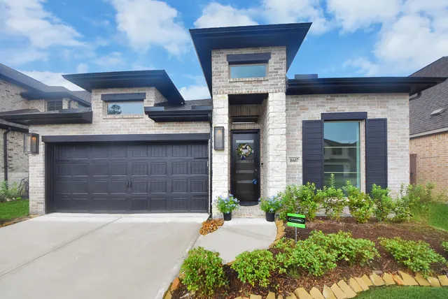 Cheap Groves Sec 40 Real Estate