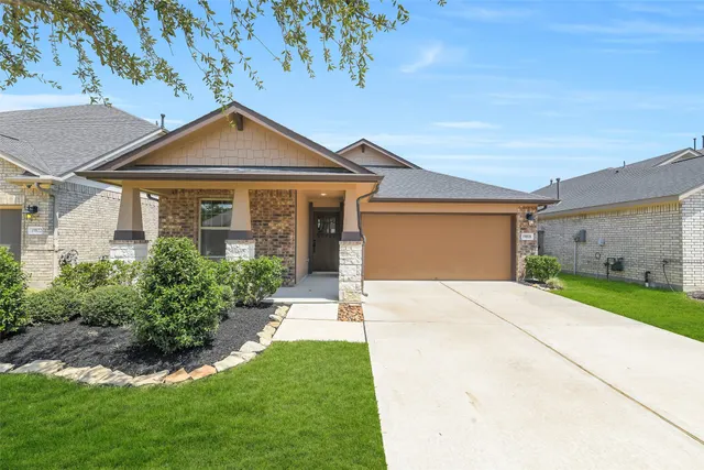 Cheap Amira Real Estate