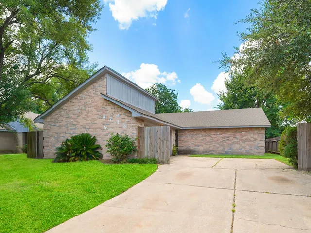 Cheap Parkway Forest Sec 05 Real Estate