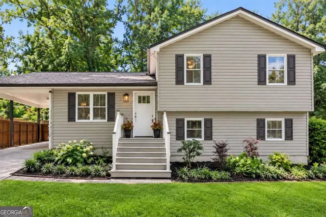 Cheap Waverly Woods Real Estate