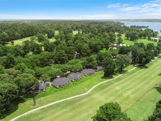 Popular Del Lago Lake Conroe Real Estate