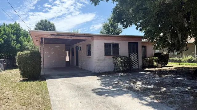 Popular FLORENCE VILLAGE Real Estate