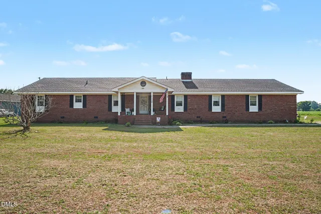 Popular Barefoot Real Estate