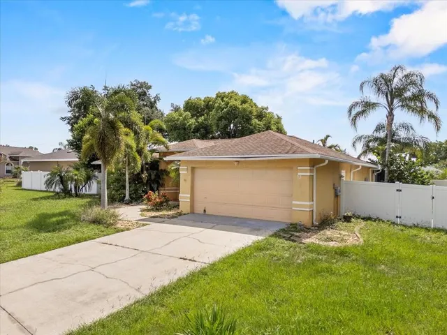 Cheap BERRYHILL Real Estate