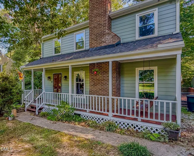 Cheap North Haven Real Estate