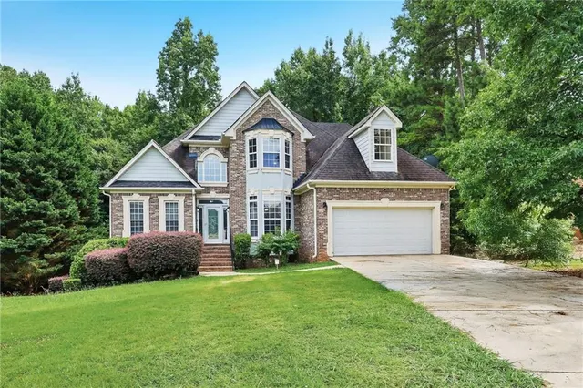 Popular Hidden Valley Estates Real Estate
