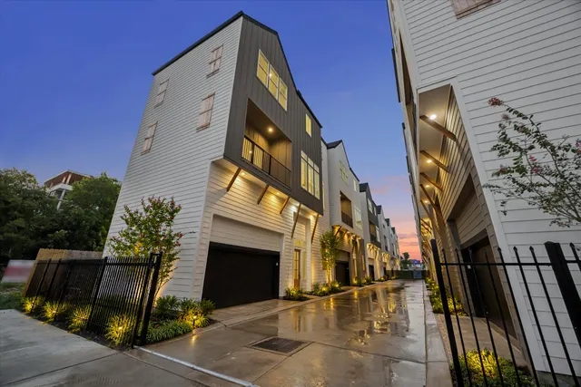 Expensive Cottages at Shady Acres Real Estate