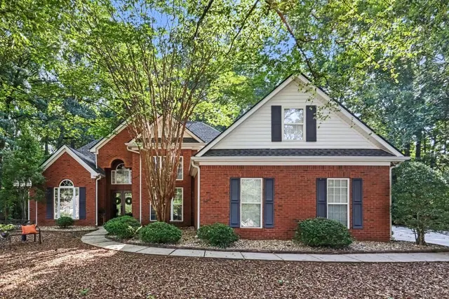 Popular Wentworth Real Estate