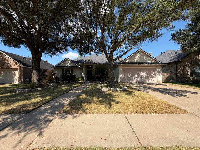 Cheap Berkshire Sec 05 Real Estate