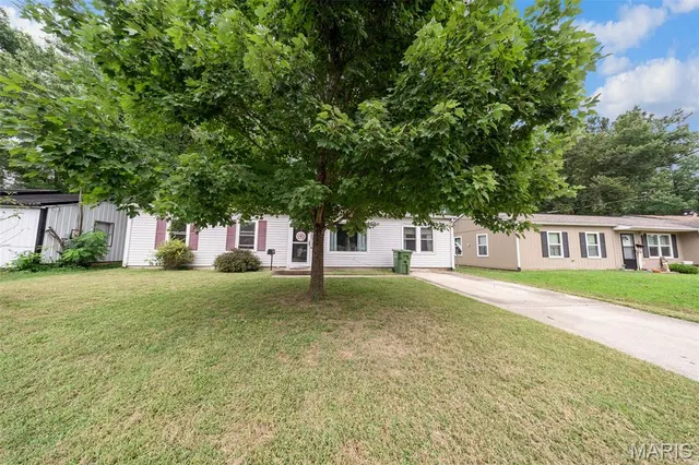 Popular Kings Second Add Real Estate