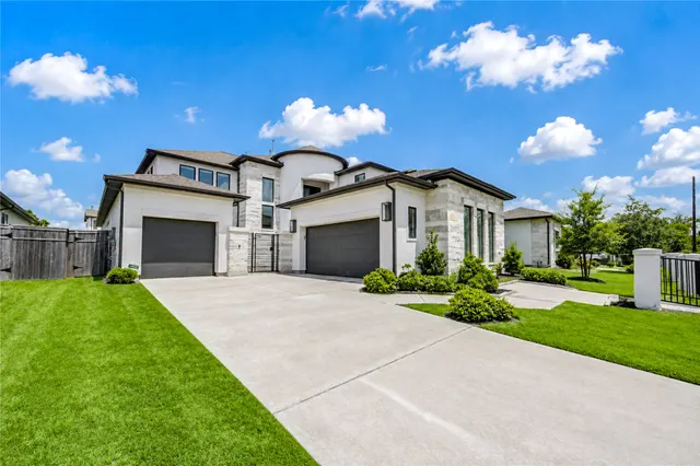 Popular Sienna Sec Real Estate
