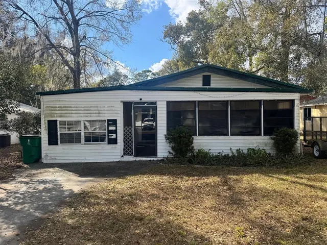 Popular MOORES Real Estate