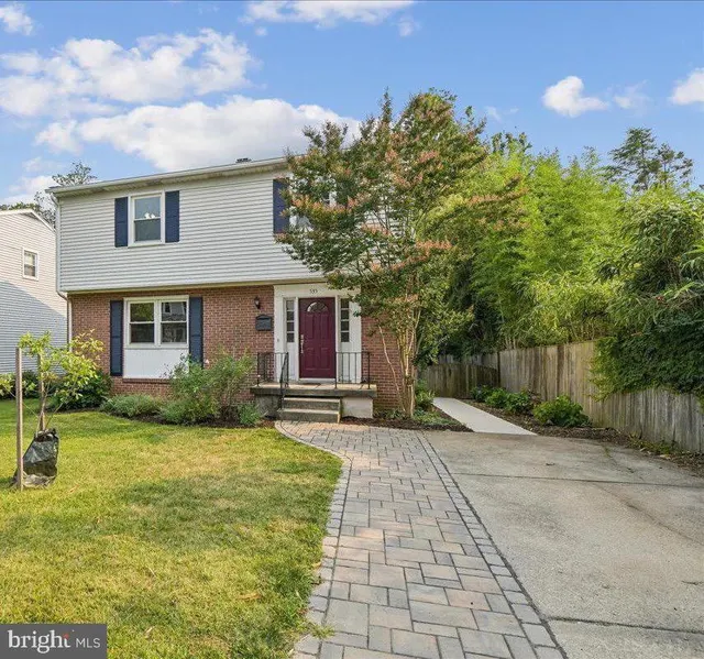 Popular Anneslie Real Estate