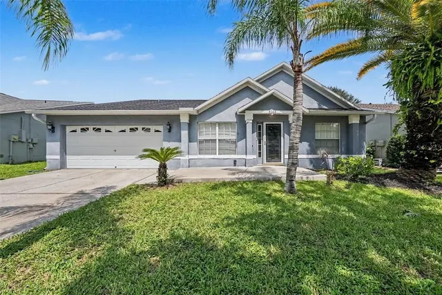 Popular NEW RIVER LAKES PH C02 Real Estate