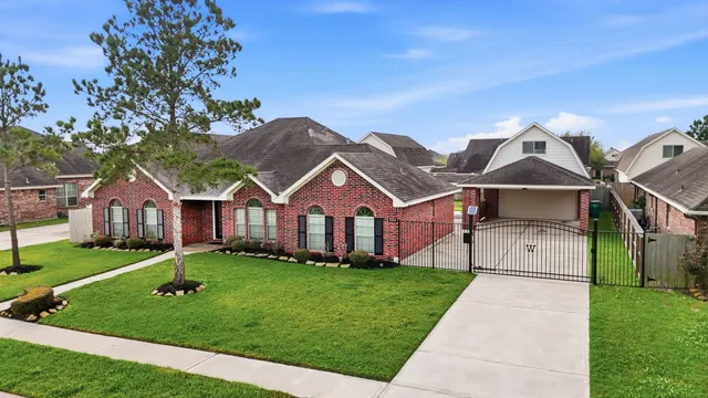 Popular Lakeland SD Real Estate
