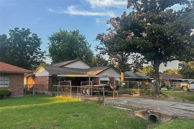 Popular Alfano Court Real Estate
