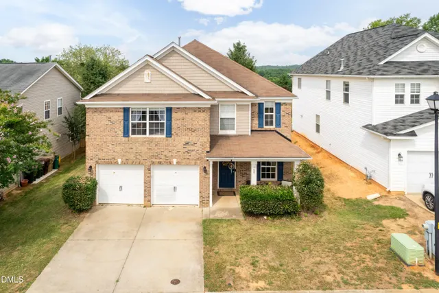 Cheap Cobblestone Village Real Estate