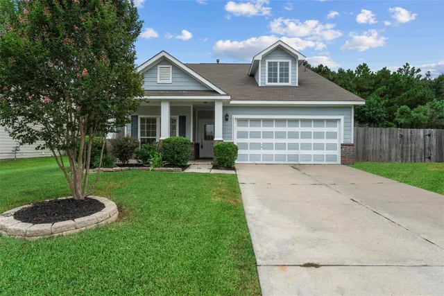 Popular Briar Grove Real Estate