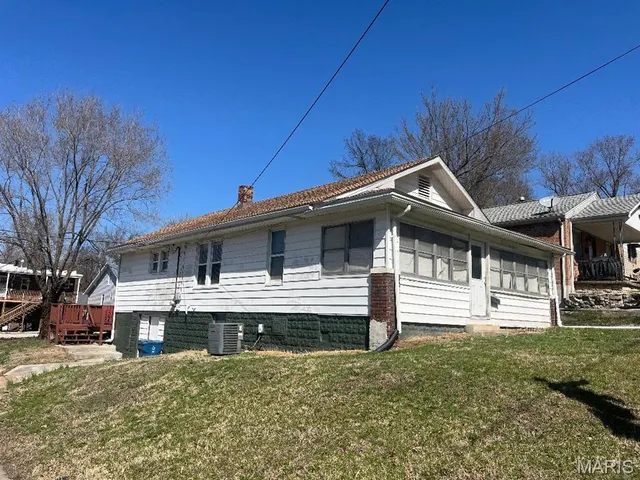Popular Edgewood Sub Real Estate