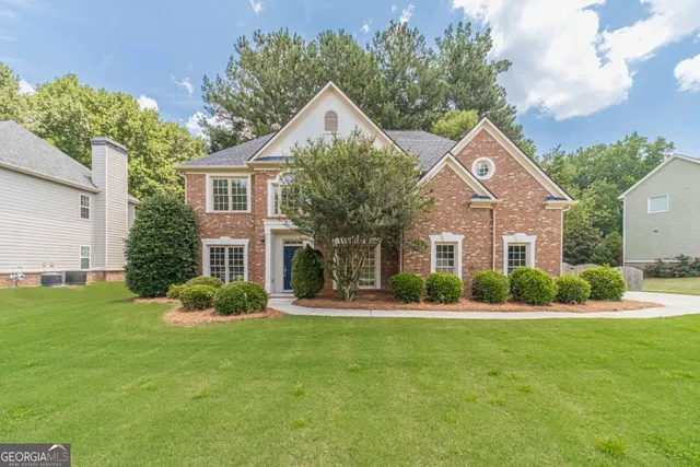 Expensive Ivy Green Real Estate